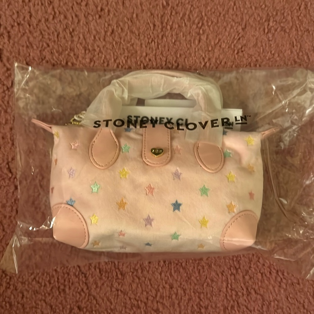 Stoney Clover Park and Beach Pouchette BRAND NEW STILL IN PACKAGING